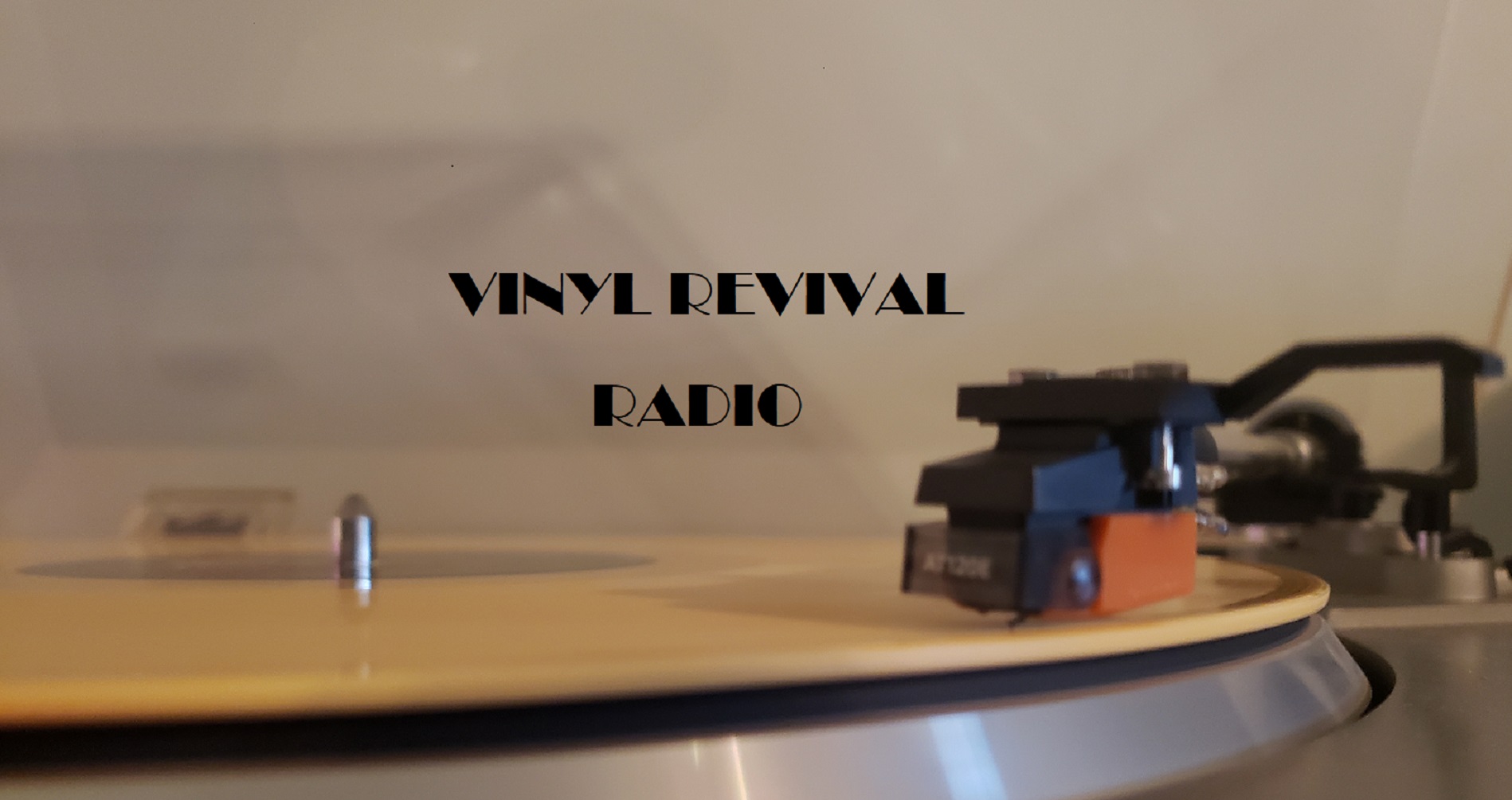 Vinyl Revival Radio logo