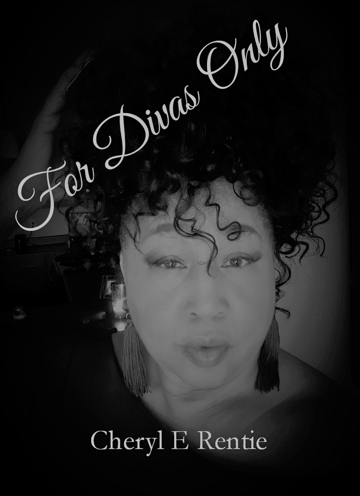 Art for Sunglass Review Opening by For Divas Only