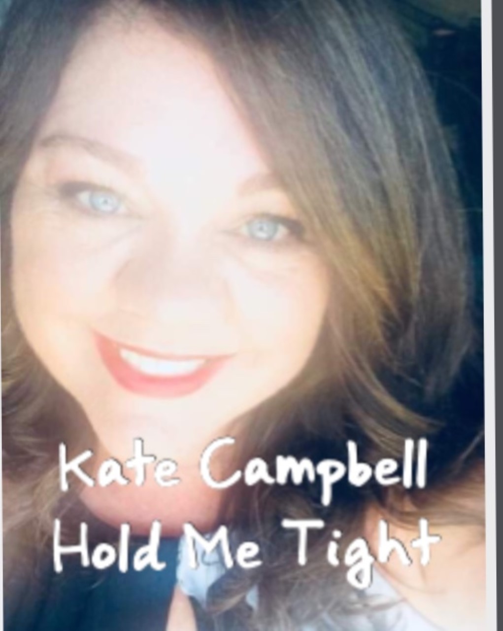 Capa de Hold Me Tight